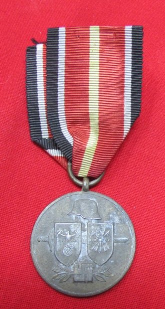  German WWII Medal, Spain in Russia — image 4