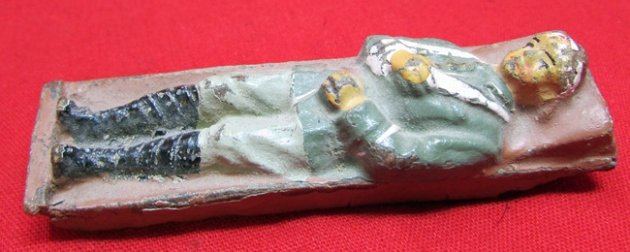  German WWII Elastolin Soldier Lot, 7 Assorted Figures — image 6