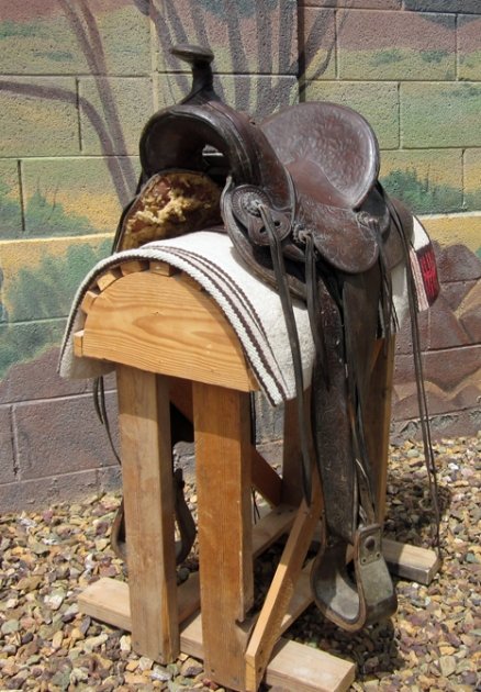  US Old West Cowboy Era, Visalia Style Stock Saddle, Wade Mfg. San Francisco 1887-1892 — image 2