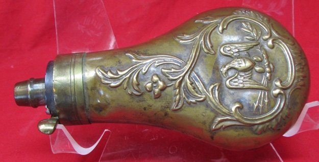  US Civil War Era, Brass Powder Flask, Medium Size Powder Flask, American Eagle Motif — image 4