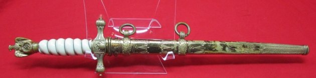  German WWII Navy Officers Dagger, Eickhorn Mfg — image 2