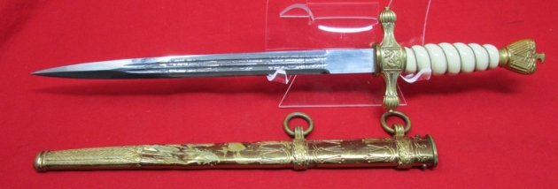  German WWII Navy Officers Dagger, Eickhorn Mfg — image 6