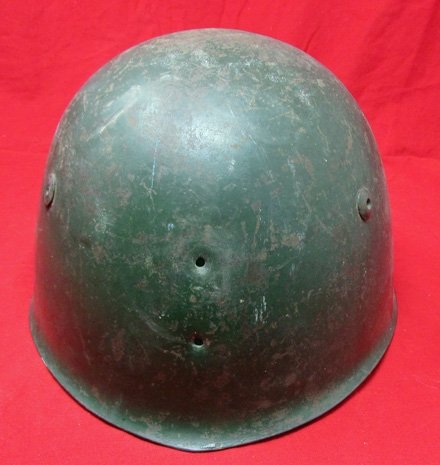  Italian WWII Steel Helmet, M33, Liner & Strap — image 3