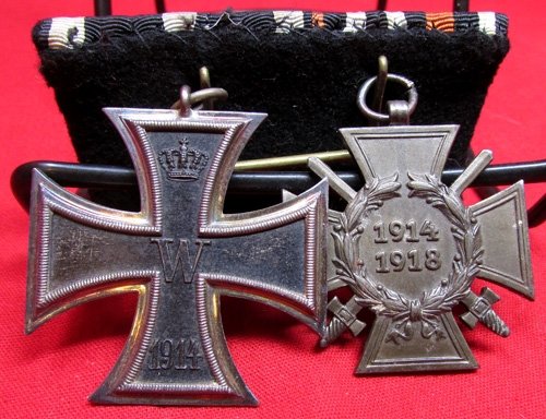  German WWI 2 Place Medal Bar, Iron Cross & Hindenburg Cross — image 3