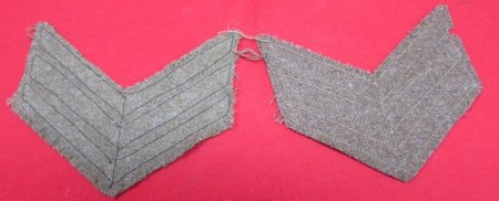  British WWI-WWII Sergeant Chevrons, Pair, Non Matching — image 3