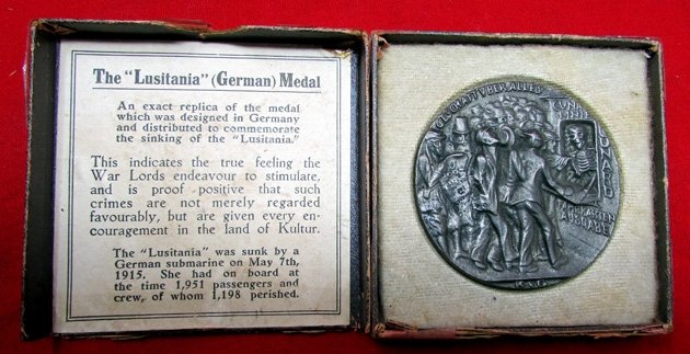  British WWI Lusitania Sinking Table Medal & Box — image 3