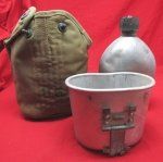 US WWII Canteen, Cup and Cover Set, 1945 Canteen