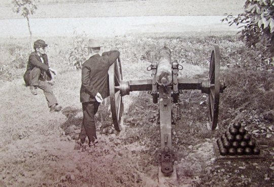  US Post Civil War, Gettysburg, Picketts Charge Stereoview Image, 1908 — image 3