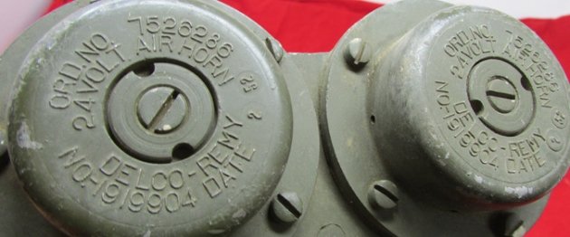  US WWII-Korean War 24 Volt Vehicle Air Horns, — image 6