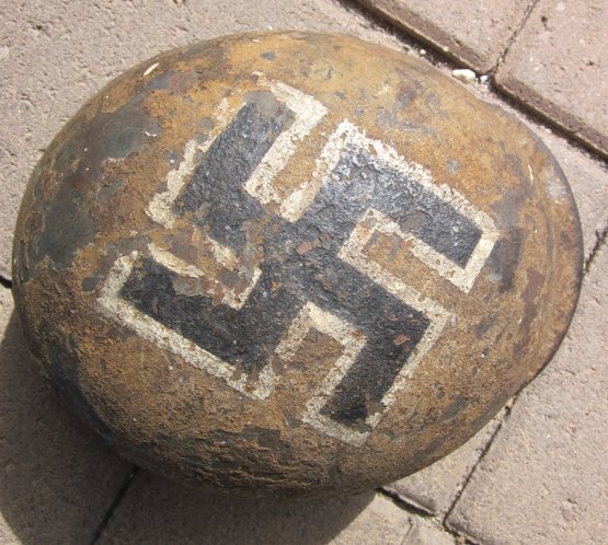  German WWII M1940 Camouflage Steel Helmet Shell, SE64, — image 6