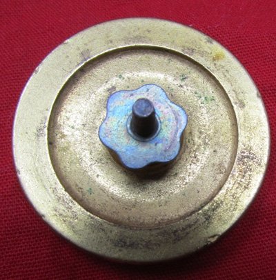  US WWII Army Hat Enlisted Hat Insignia Plastic — image 3