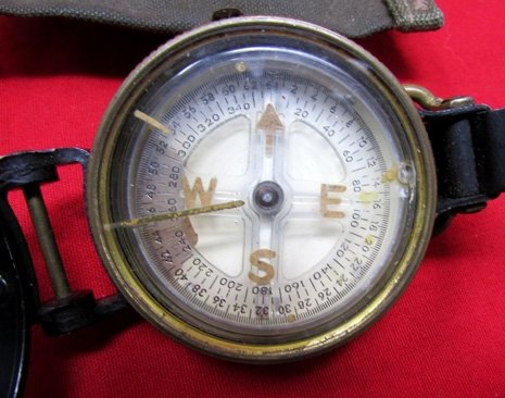  US WWII Lensatic Compass, Corps of Engineers, US Army, Superior Magneto, 5-45 — image 5
