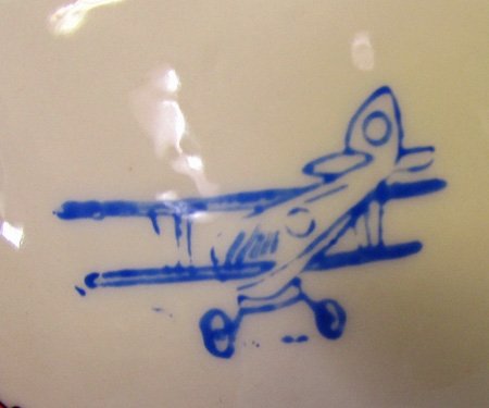  Japanese WWII Patriotic Rice Bowl, Machine Guns, Airplanes — image 4