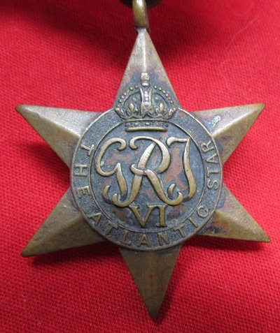  British WWII Campaign Medal, The Atlantic Star & Ribbon — image 4