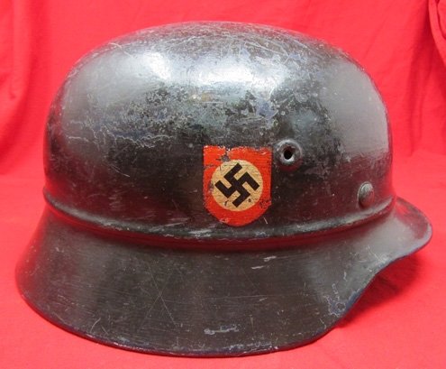  German WWII M1940 Luftschutz Police Steel Helmet, ET66 Shell — image 3