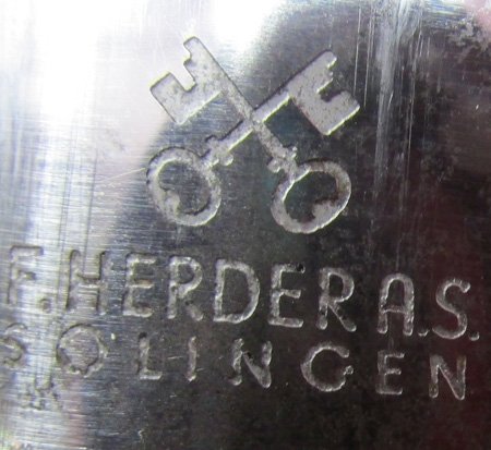  German WWII M1933 SA Enlisted Dagger, Herder Mfg. — image 6