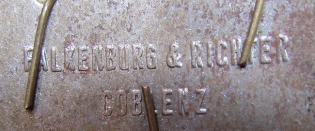  German WWI Machine Gun Marksmanship Sleeve Badge, Falkenburg & Richter  Mfg — image 4
