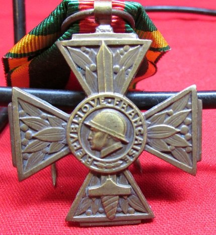  French WWI Combat Volunteer Cross, 1914-1918 — image 3