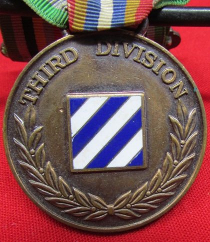  US WWI 3rd Division Veteran Service Medal, 'Rock of the Marne' — image 4