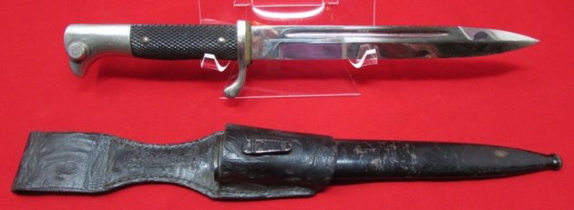  German WWII Wehrmacht Dress Bayonet, Eickhorn Mfg — image 3