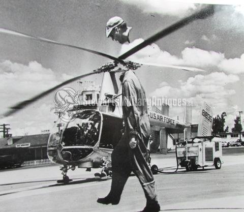  US Vietnam War Era, USAF Bronze Star & Document Grouping — image 11