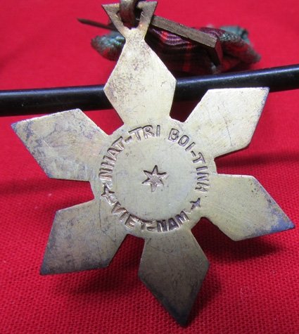  Vietnam War, Hamlet Common Defense Medal, Theater Made — image 4