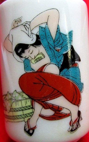  Japanese WWII Ceramic Cup Set of 3, Geisha — image 3