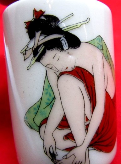  Japanese WWII Ceramic Cup Set of 3, Geisha — image 5