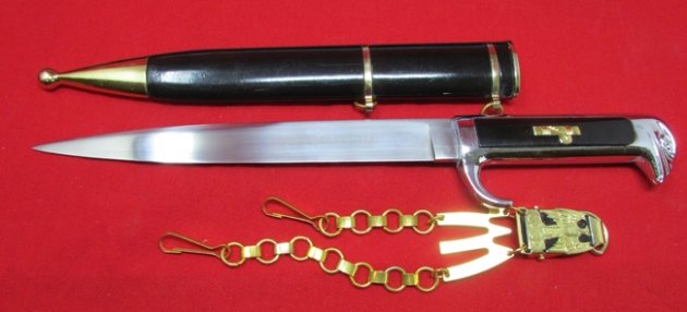  Italian WWII Pattern, Fascist Leaders Dagger & Box. REPLICA — image 7