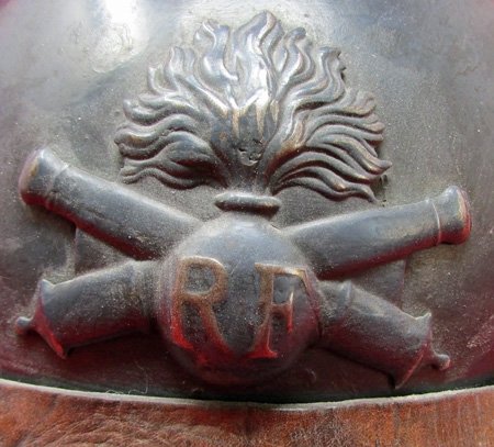  French WWI Adrian Pattern Artillery Helmet, Complete — image 3