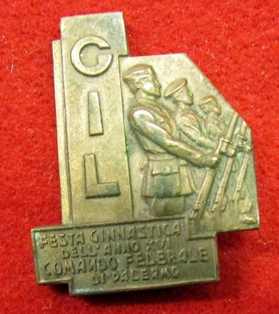  Italian WWII Fascist Youth Badge, GIL — image 2