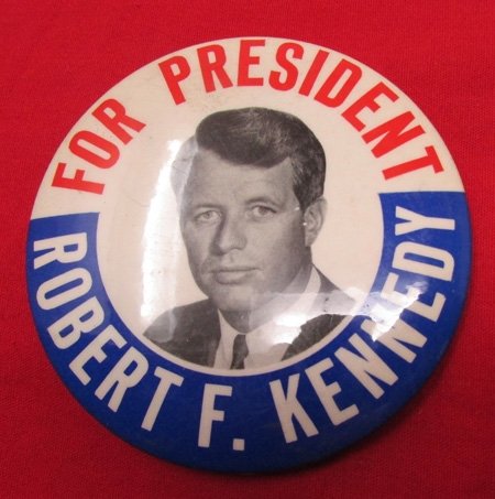  US, Vietnam War Era, 1968 Robert F. Kennedy, Large Campaign Button. — image 2