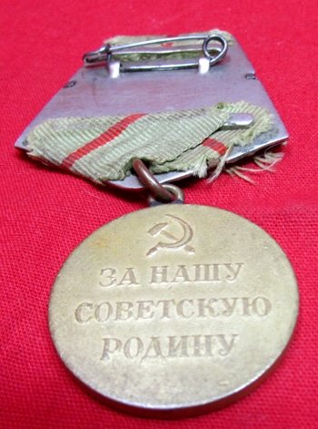  Soviet WWII Medal for the Defense of Stalingrad — image 4