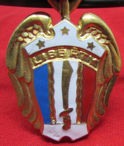  Philippines WWII,  Medal For The Liberation of the Philippines — image 3