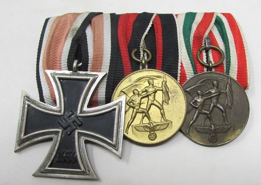  German WWII 3 Place Medal Bar, EK2, Austrian Anschluss & Return of  Memel Medal — image 2