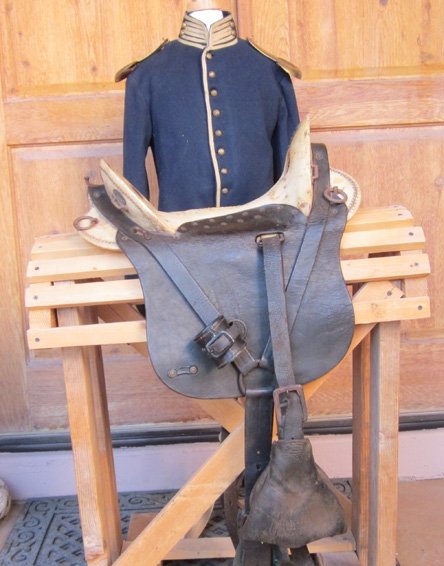  US Civil War, Cavalry Enlisted Shell Jacket & Shoulder Scales, Cincinnati Depot, Size 3 — image 13
