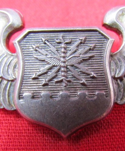  US Cold War  Era, USAF Navigator Wings, Balfour Mfg, Sterling , Clutchback — image 3