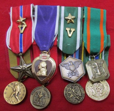  US Cold War USMC Miniature Medals, Group of 8 — image 4