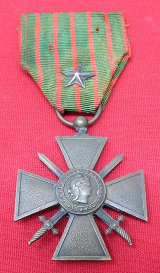  French WWI, Croix de Guerre, 1914-1915 Reverse — image 2