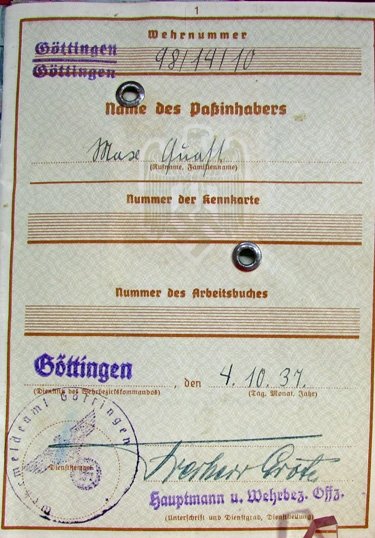  German WWII  Army Wehrpass, 1937 & Fuhrerschein — image 3