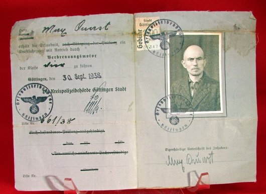  German WWII  Army Wehrpass, 1937 & Fuhrerschein — image 7