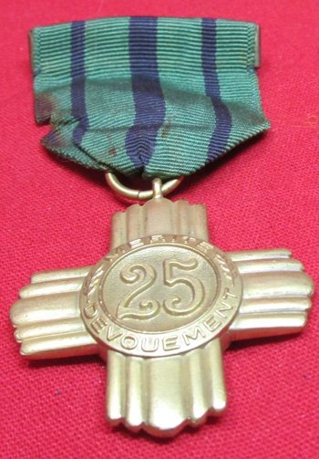  Haitian, 25 Year Service Medal & Ribbon — image 2