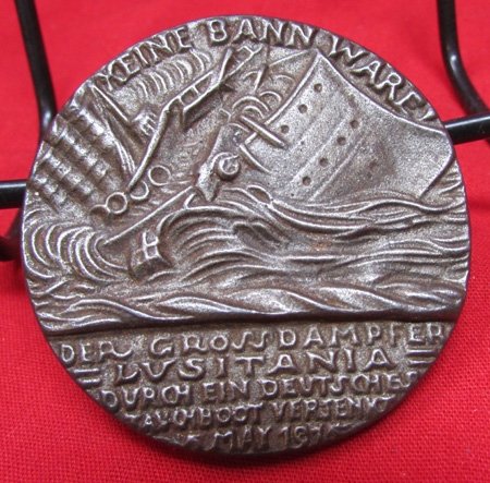  British WWI Lusitania Sinking Table Medal & Box — image 6