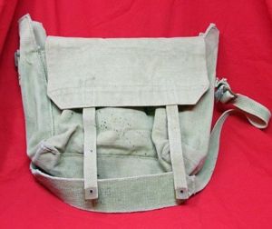 British WWII P-37 Small Pack & Shoulder Strap, 1940