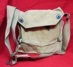 US WWI Issue Gasmask & Carrier