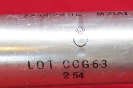  US Korean War Era, Rifle Fired Parachute Flares, Pair, INERT — image 4