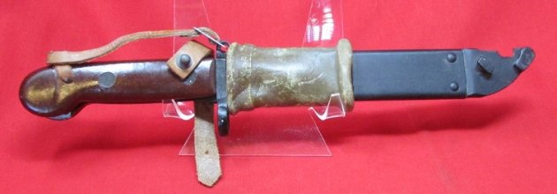  Warsaw Pact, Cold War AKM Bayonet and Scabbard — image 2