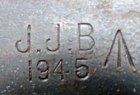  British WWII Machete & Leather Scabbard, 1945 — image 4