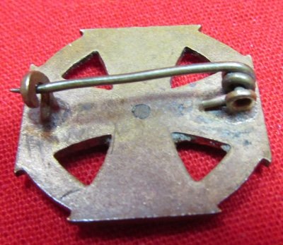  Austro-German, WWI Central Powers Patriotic Enameled Badge — image 3