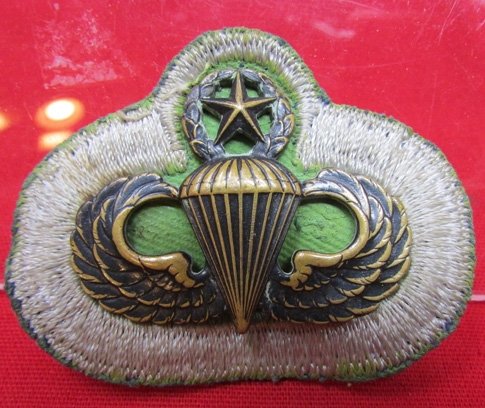  US, Cold War, Army Master Parachutist Badge, KREW Mfg — image 2
